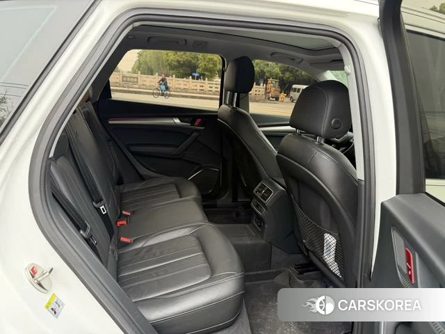 Audi Q5L id 4272942 из Китая 15