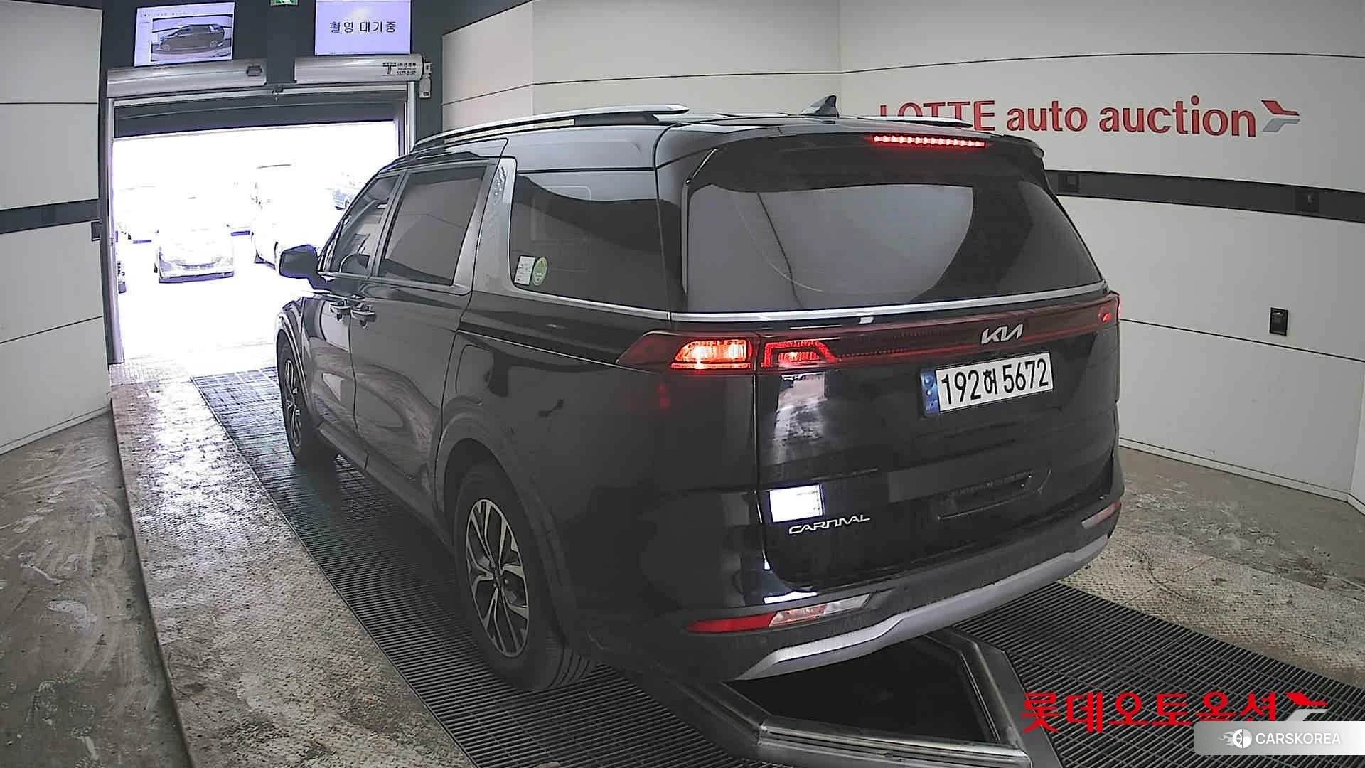 Kia Carnival id 3888413 из Кореи 37