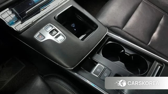 Hyundai The New Grandeur IG id 3651256 из Кореи 19