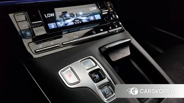 Hyundai The New Grandeur IG id 3033054 из Кореи 19