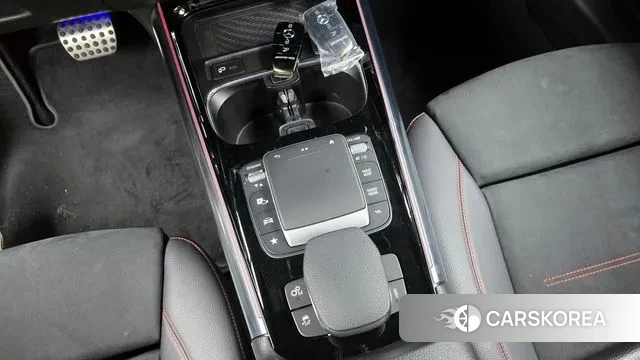 Mercedes-Benz GLA - Class H247 id 3032926 из Кореи 19