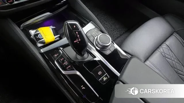 BMW 5 Series (G30) id 3752434 из Кореи 19