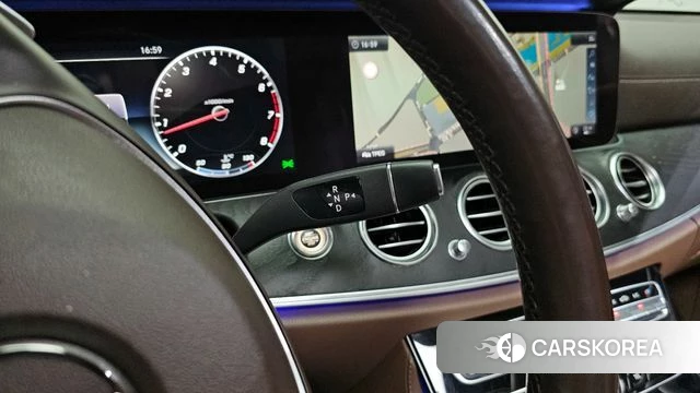 Mercedes-Benz E-Class W213 id 4311132 из Кореи 19