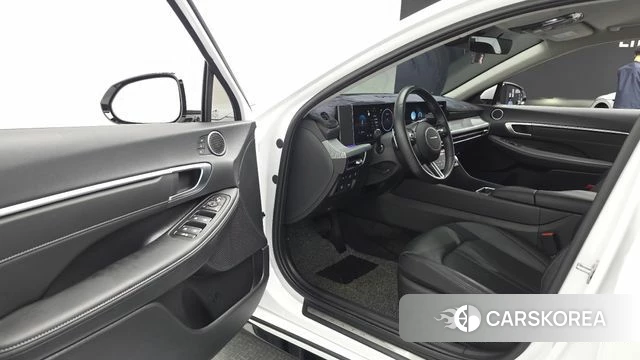 Hyundai Sonata D Edge (DN8) id 4360101 из Кореи 34