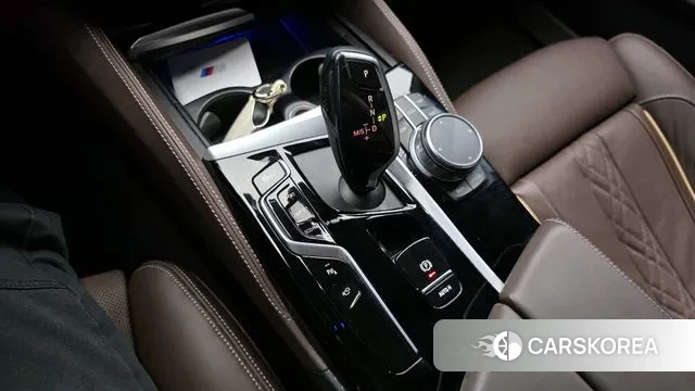 BMW 5 Series (G30) id 2988999 из Кореи 19