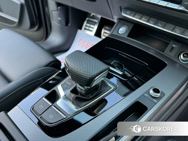 Audi Q5L id 4300305 из Китая 18