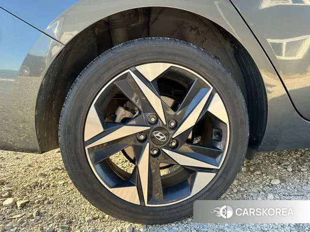 Hyundai Avante (CN7) id 3478584 из Кореи 19