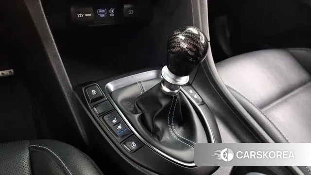 Hyundai Veloster (JS) id 2977104 из Кореи 19