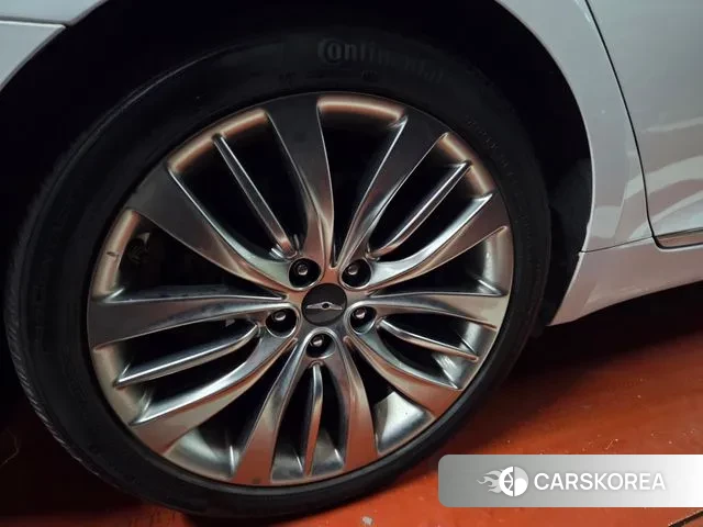 Genesis G80 id 3661704 из Кореи 13