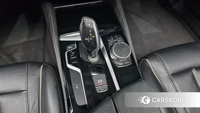 BMW 5 Series (G30) id 3574024 из Кореи 19