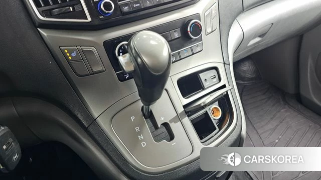 Hyundai The New Grand Starex id 4672518 из Кореи 30