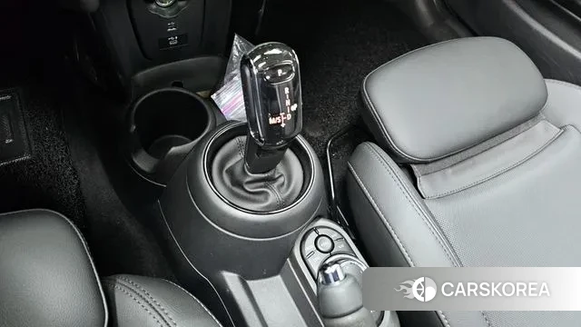 Mini Cooper id 3685518 из Кореи 19