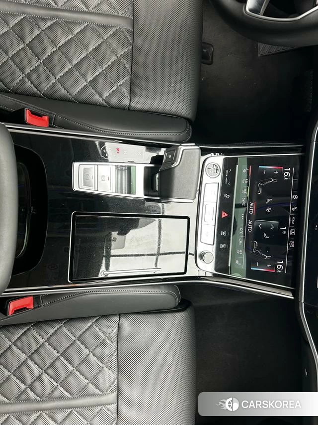 Audi A8 id 4265930 из Китая 22