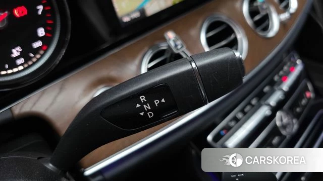 Mercedes-Benz E-Class W213 id 4372003 из Кореи 32