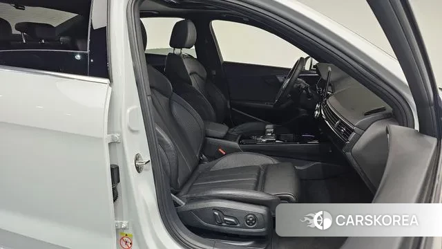 Audi A4 (B9) id 3561850 из Кореи 19