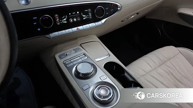 Genesis GV70 id 3524719 из Кореи 19