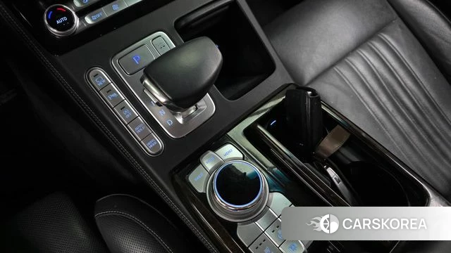 Genesis G90 id 4900596 из Кореи 34