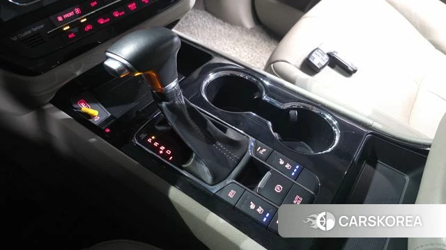 Kia The New Carnival id 4491146 из Кореи 33