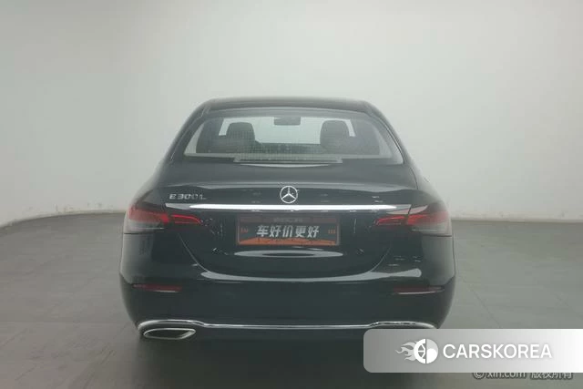 Mercedes-Benz E-class id 4261574 из Китая 23