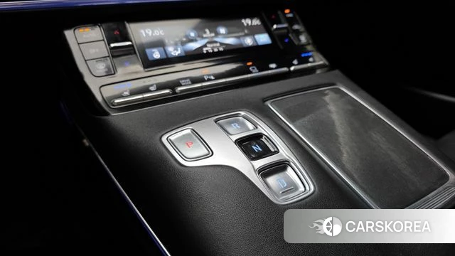 Hyundai The New Grandeur IG id 3916093 из Кореи 19