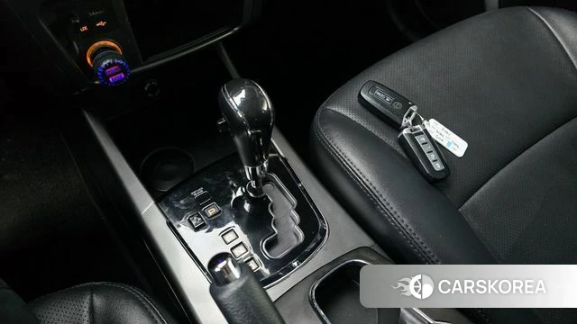 Ssangyong New Style Korando C id 3912060 из Кореи 19