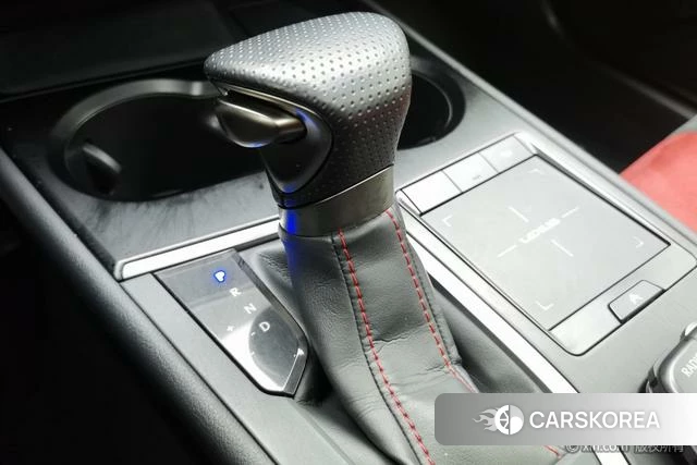 Lexus UX id 4254255 из Китая 23