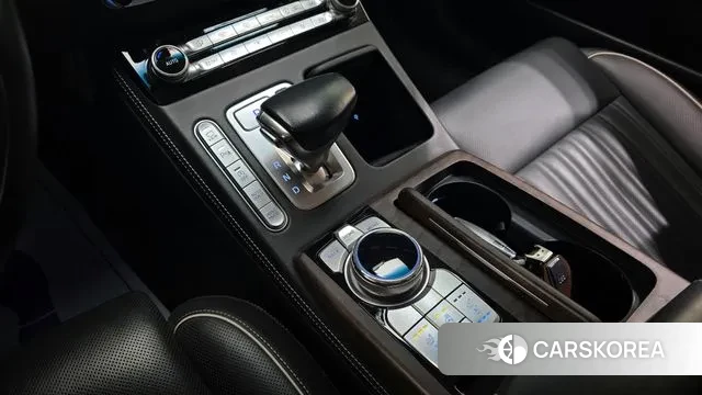 Genesis G90 id 3459647 из Кореи 19