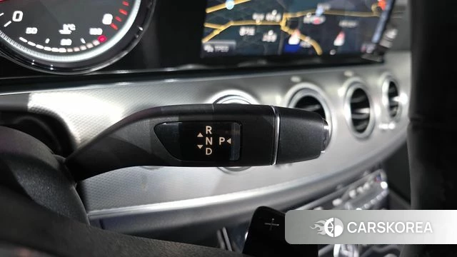 Mercedes-Benz E-Class W213 id 4304636 из Кореи 30
