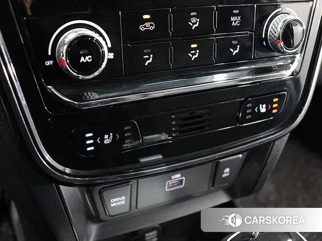 Ssangyong Tivoli Air id 3334921 из Кореи 19