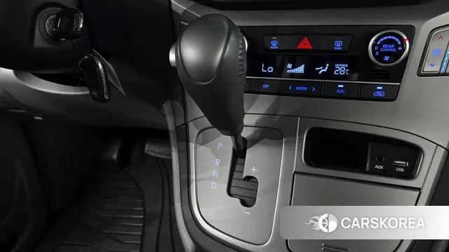 Hyundai The New Grand Starex id 2971098 из Кореи 19