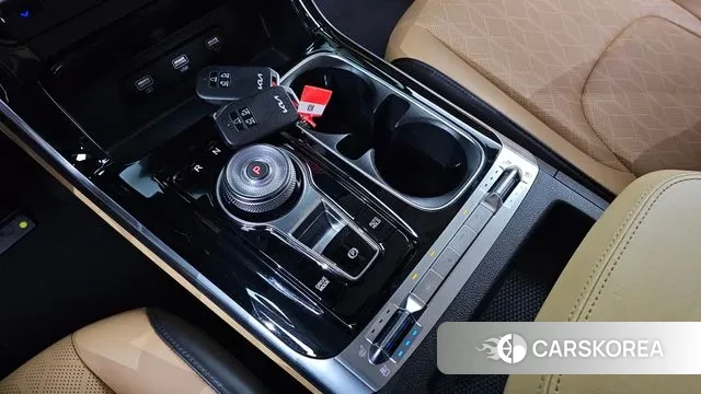 Kia Carnival 4th generation id 3591817 из Кореи 19