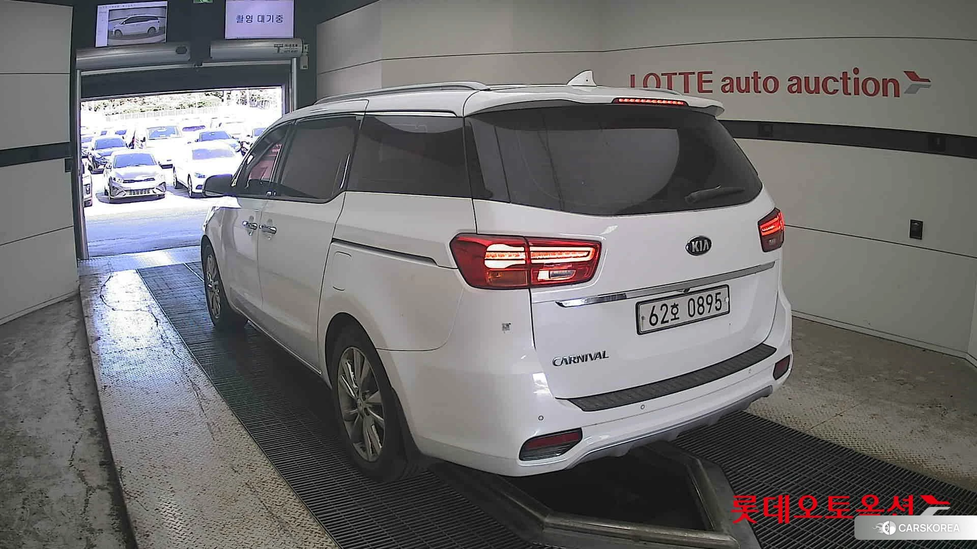 Kia Carnival id 4909152 из Кореи 36