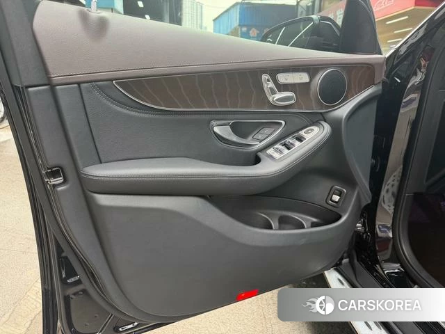 Mercedes-Benz GLC id 4271421 из Китая 19