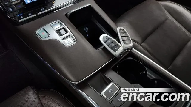 Hyundai The New Grandeur IG id 2936811 из Кореи 19