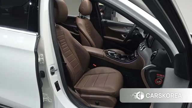 Mercedes-Benz E-Class W213 id 3641383 из Кореи 19