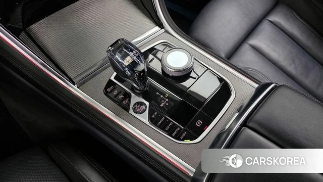 BMW 8 Series (G15) id 4250409 из Кореи 33