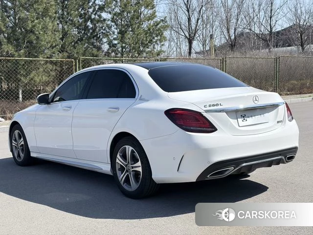 Mercedes-Benz Class C id 3901983 из Китая 31