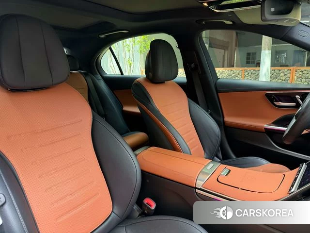 Mercedes-Benz Class C id 4279209 из Китая 19