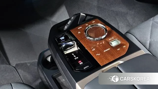 BMW iX id 3043583 из Кореи 19