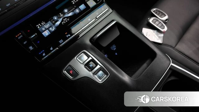Hyundai The New Grandeur IG Hybrid id 4396912 из Кореи 35