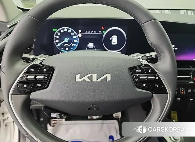 Kia Di Ol Nu Niro id 4229977 из Кореи 17