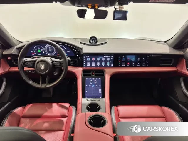 Porsche Taycan id 3739340 из Кореи 19