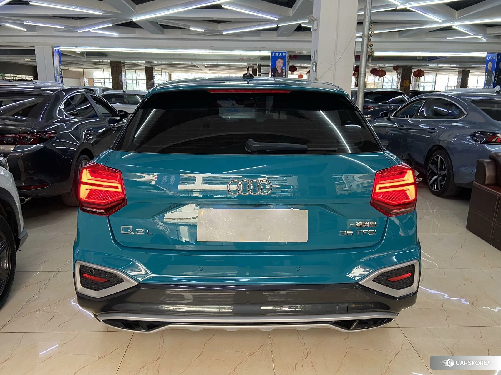 Audi Q2L id 4512839 из Китая 26