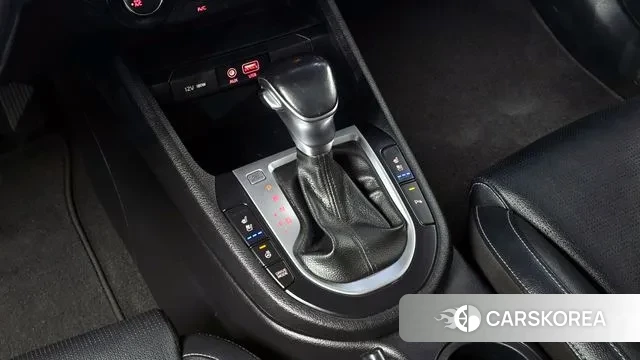 Kia Come New K3 id 3588579 из Кореи 19