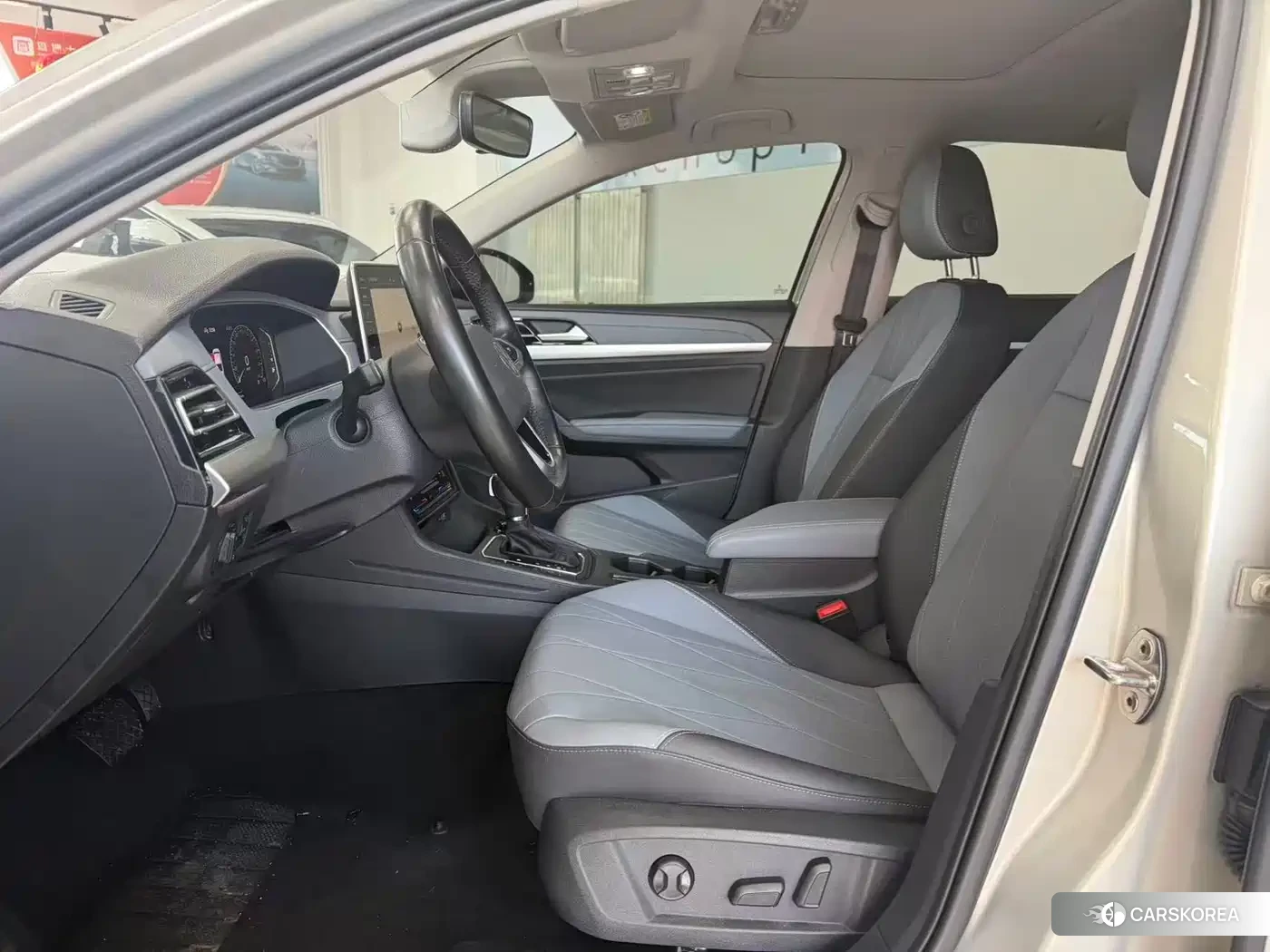 Volkswagen Lavida id 4685966 из Китая 15