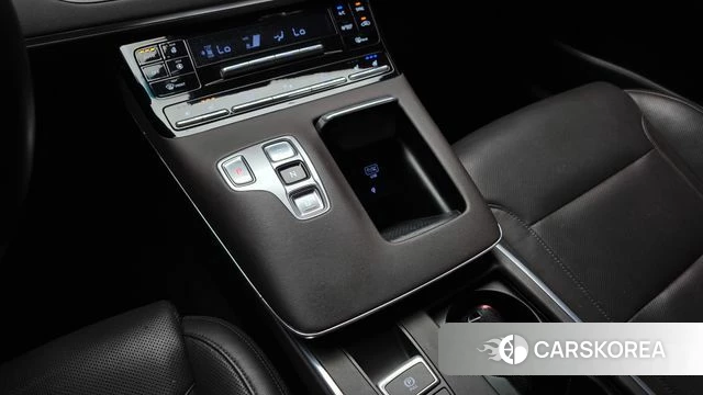 Hyundai The New Grandeur IG Hybrid id 3923514 из Кореи 19