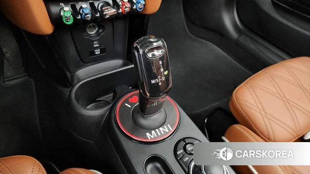 Mini Cooper S Convertible id 4636972 из Кореи 28