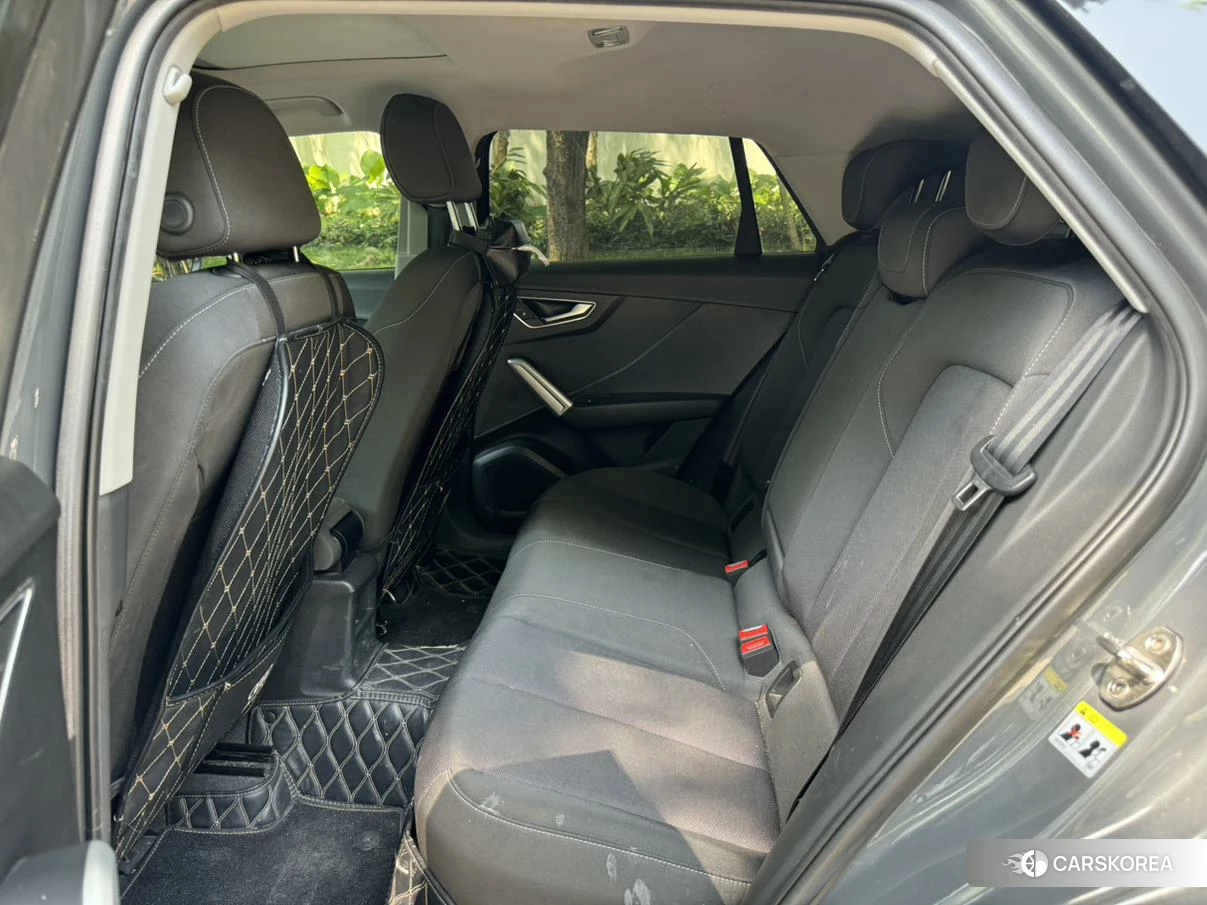 Audi Q2L id 4440579 из Китая 12