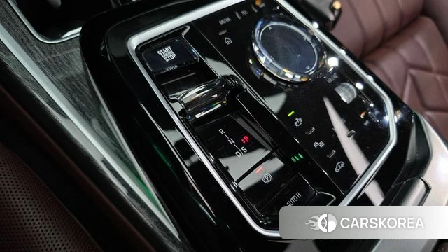 BMW 7 Series (G70) id 4725931 из Кореи 19