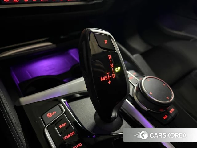 BMW 5 Series (G30) id 3866966 из Кореи 19